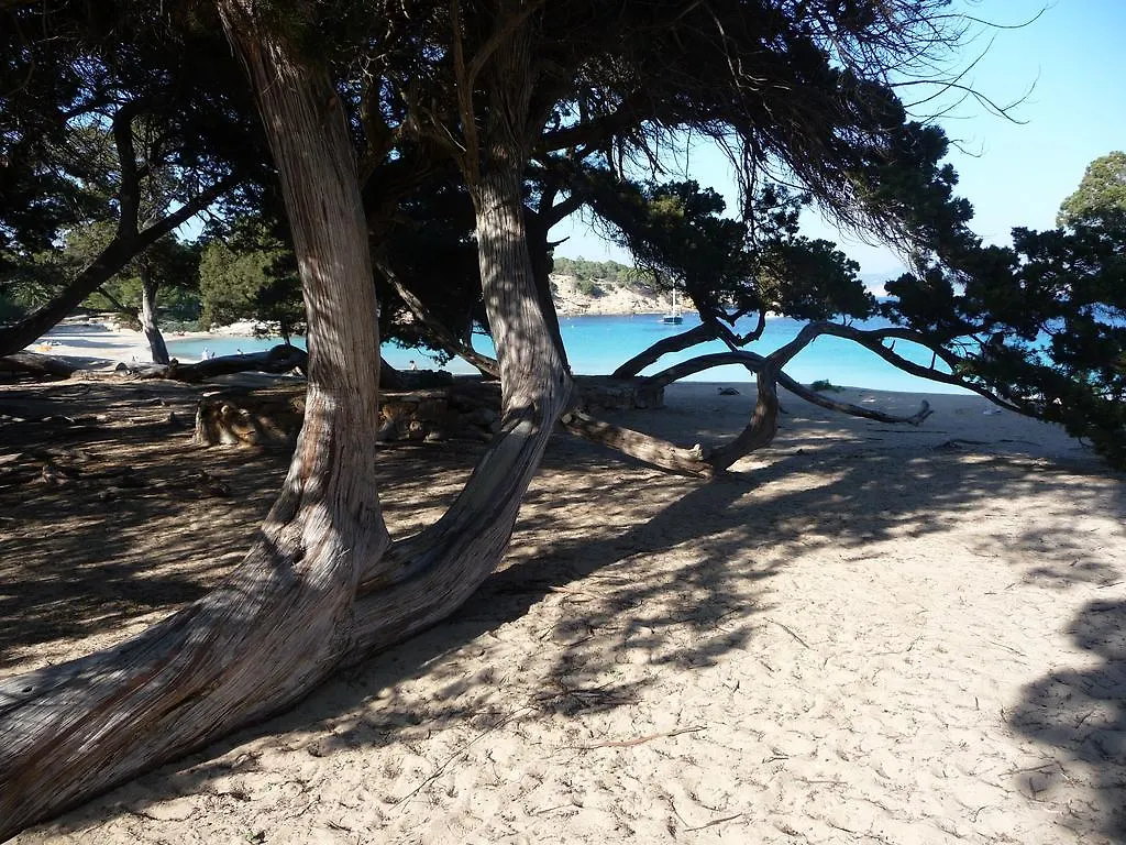 Hostal Yebisah Santa Eularia des Riu 2*,