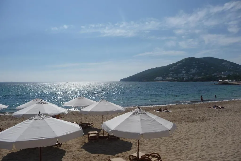Gasthuis Hostal Yebisah Santa Eularia des Riu