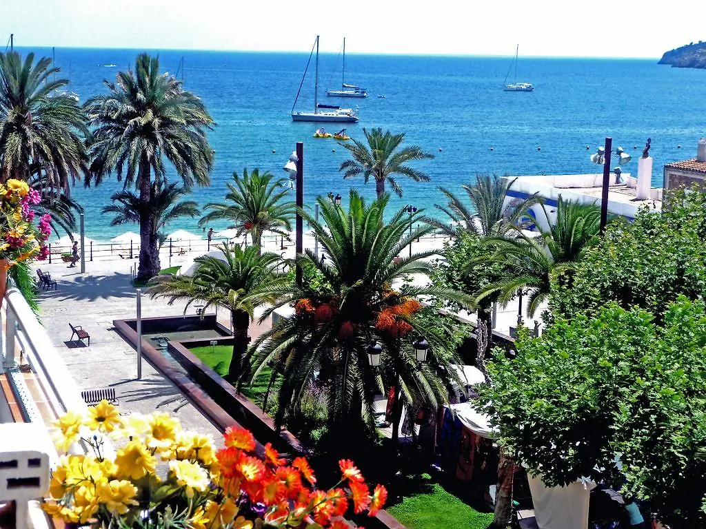 Hostal Yebisah Santa Eularia des Riu Spanje