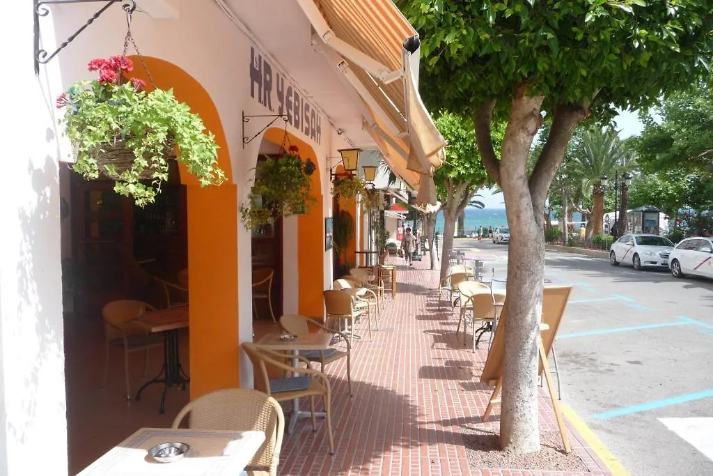 Hostal Yebisah Santa Eulária des Riu Casa de hóspedes