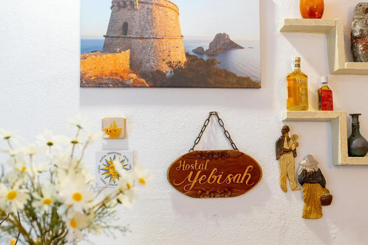 Hostal Yebisah Santa Eularia des Riu Guest house