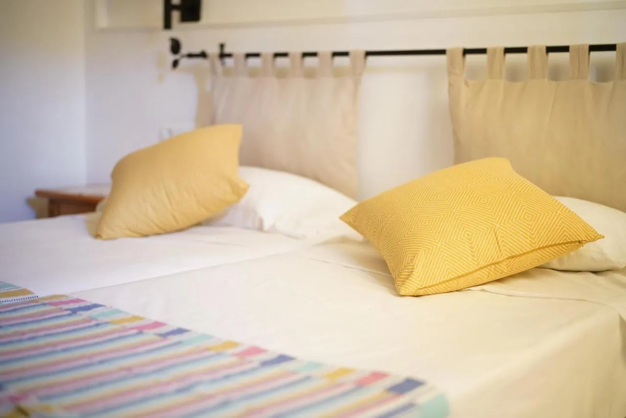 Hostal Yebisah Santa Eularia des Riu