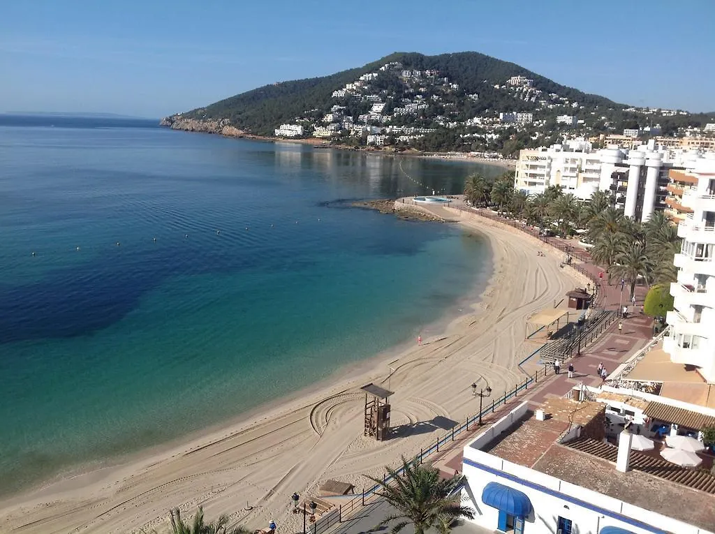 Hostal Yebisah Santa Eularia des Riu Guest house
